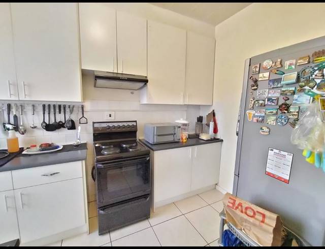 2 BEDROOM APARTMENT FOR SALE IN ELDORAIGNE